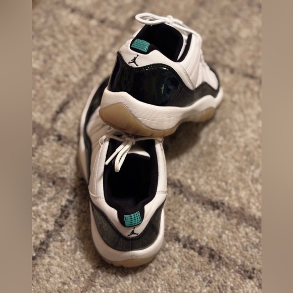 Air Jordan 11 Retro Low Sneakers - Picture 4 of 5